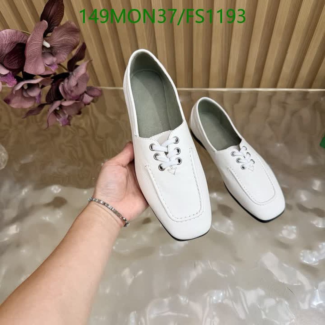 BV-Women Shoes Code: FS1193 $: 149USD