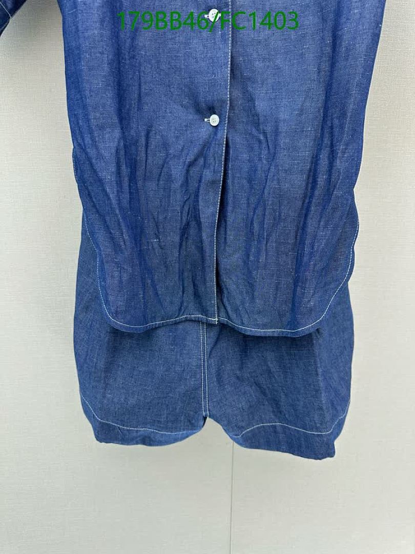 Prada-Clothing Code: FC1403 $: 179USD