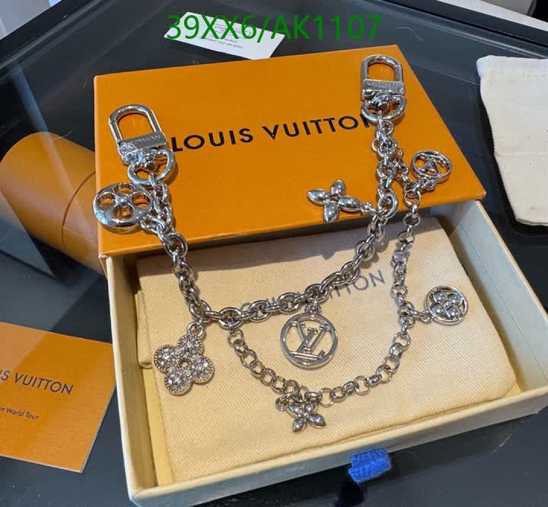 LV-Keychains & Charms Code: AK1107 $: 39USD