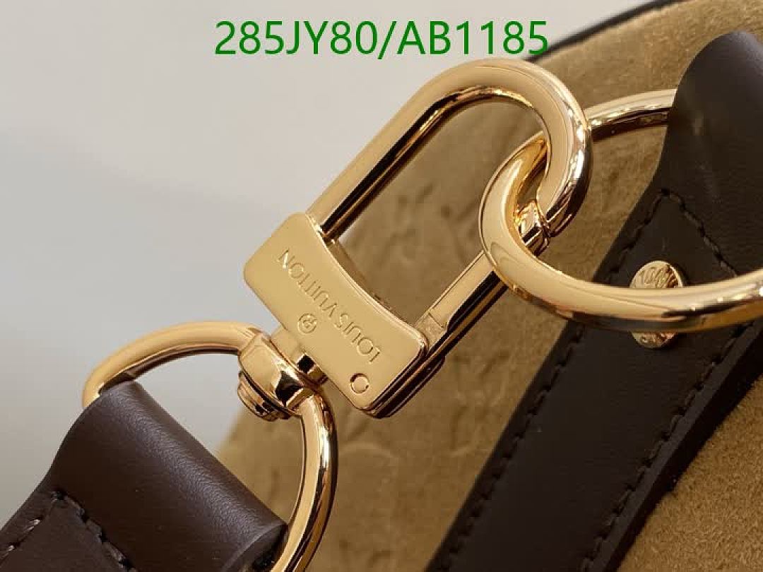 LV-BagsMirror Quality Code: AB1185 $: 285USD