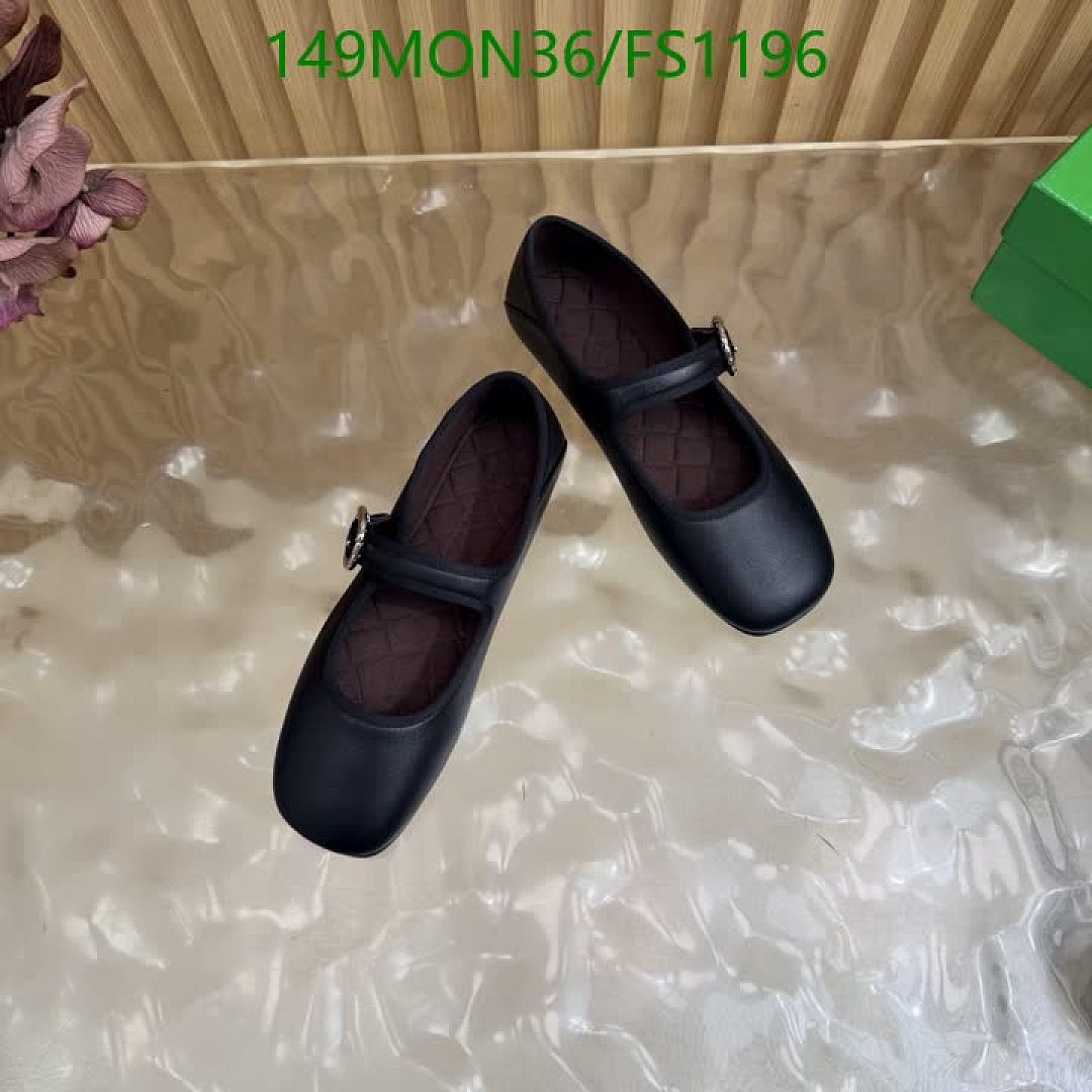 BV-Women Shoes Code: FS1196 $: 149USD