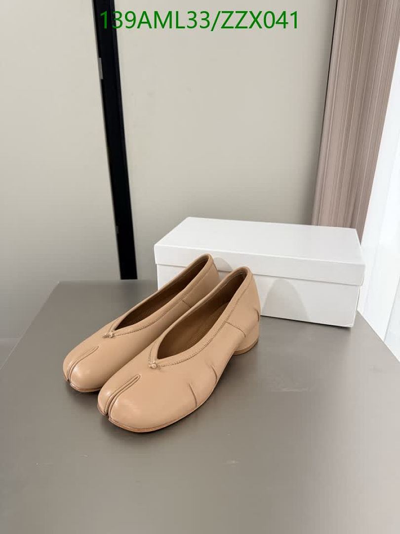 MM6-Women Shoes Code: ZZX041 $: 139USD