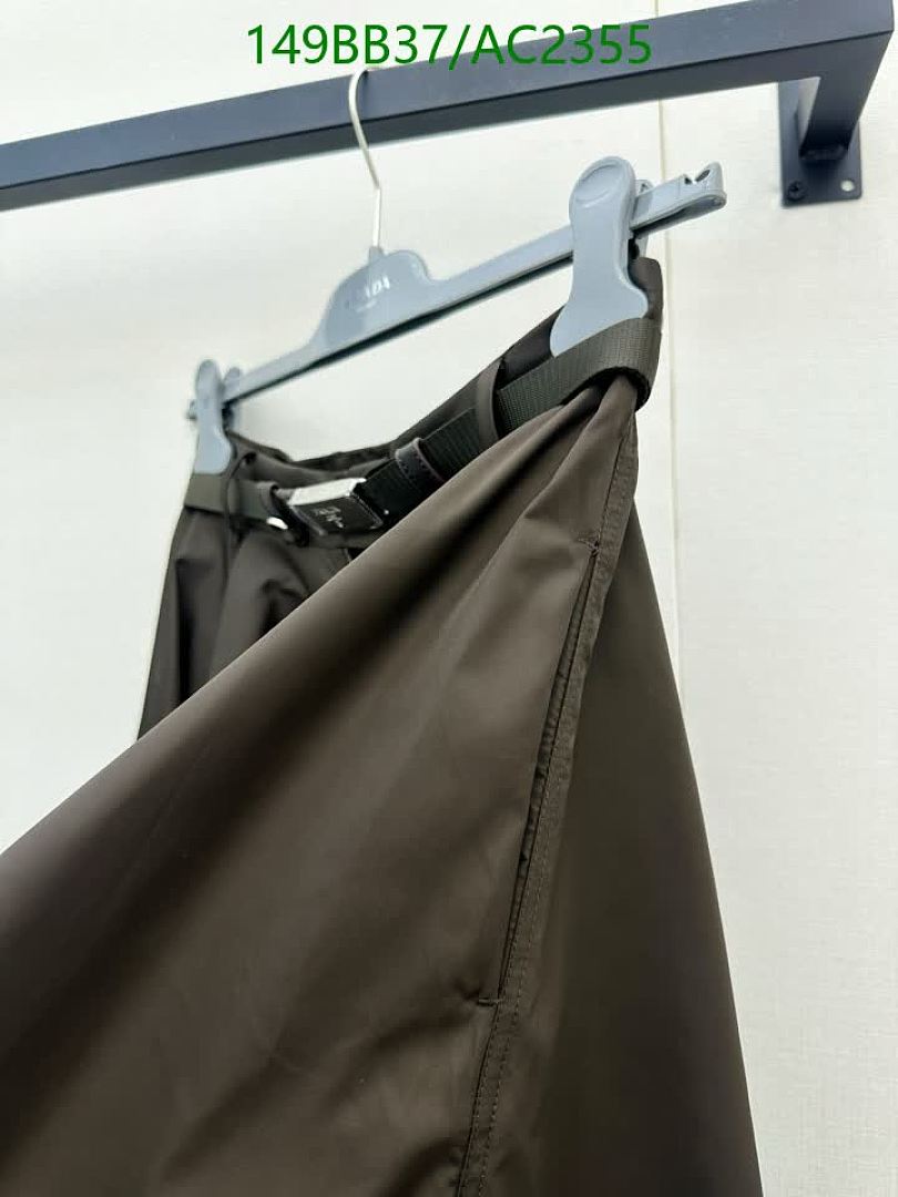 Prada-Clothing Code: AC2355 $: 149USD