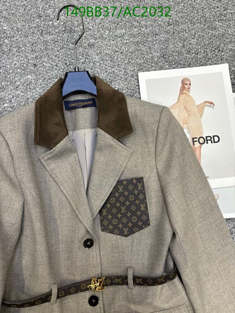 LV-Clothing Code: AC2032 $: 149USD
