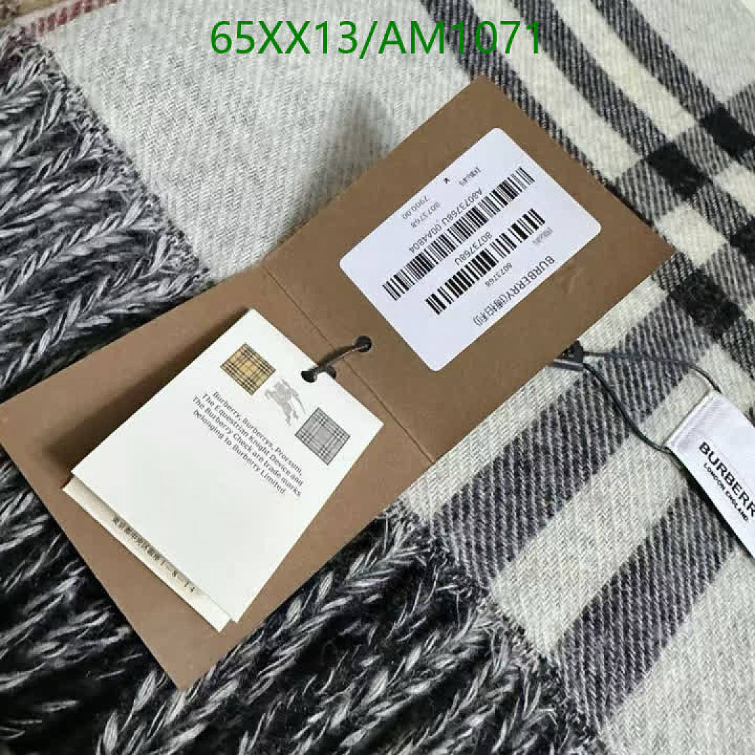 Burberry-Scarves Code: AM1071 $: 65USD