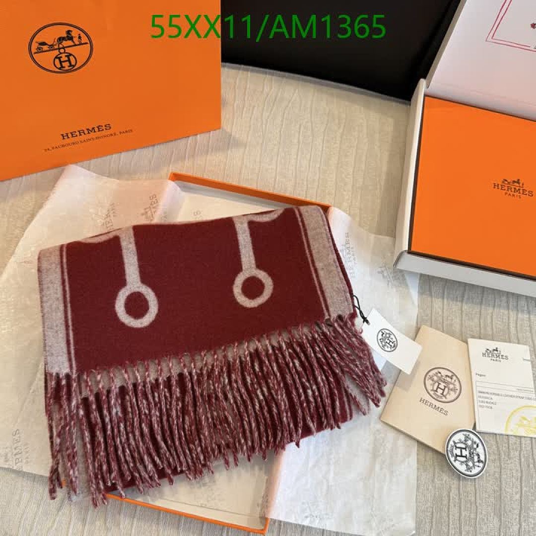 Hermes-Scarves Code: AM1365 $: 55USD