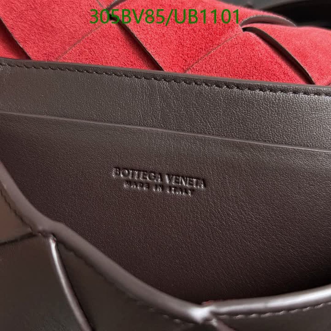 BV-BagsMirror Quality Code: UB1101 $: 305USD