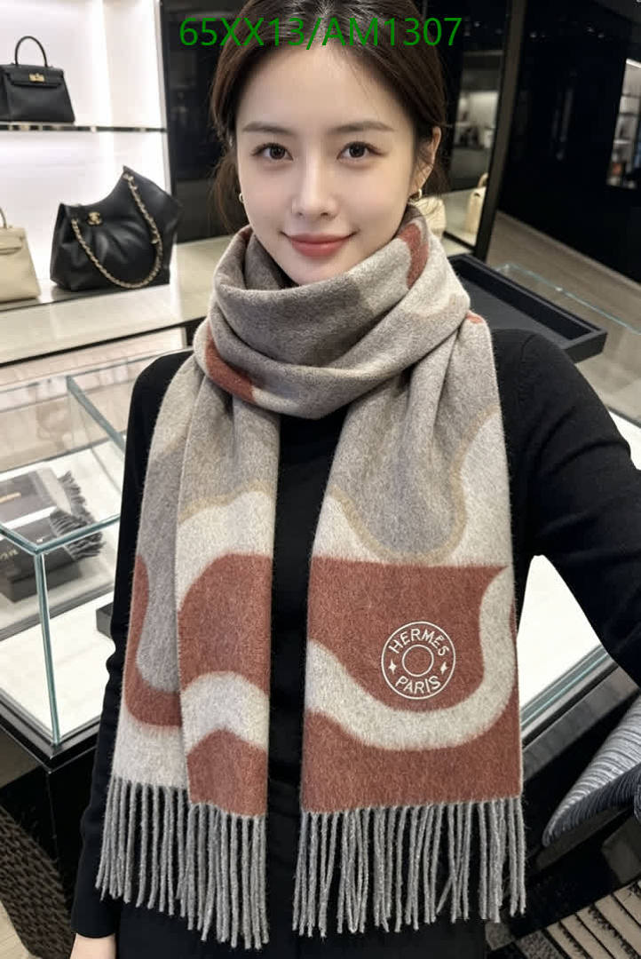 Hermes-Scarves Code: AM1307 $: 65USD