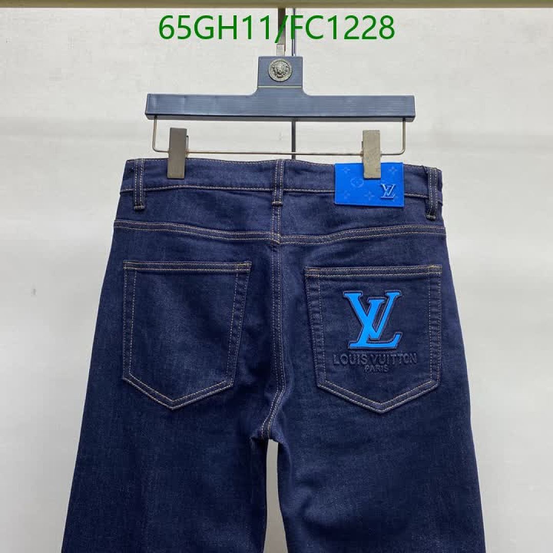 LV-Clothing Code: FC1228 $: 65USD