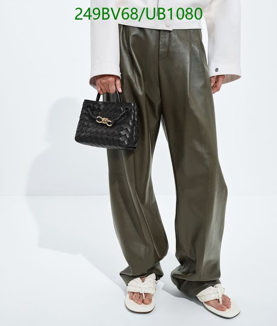 BV-BagsMirror Quality Code: UB1080 $: 249USD