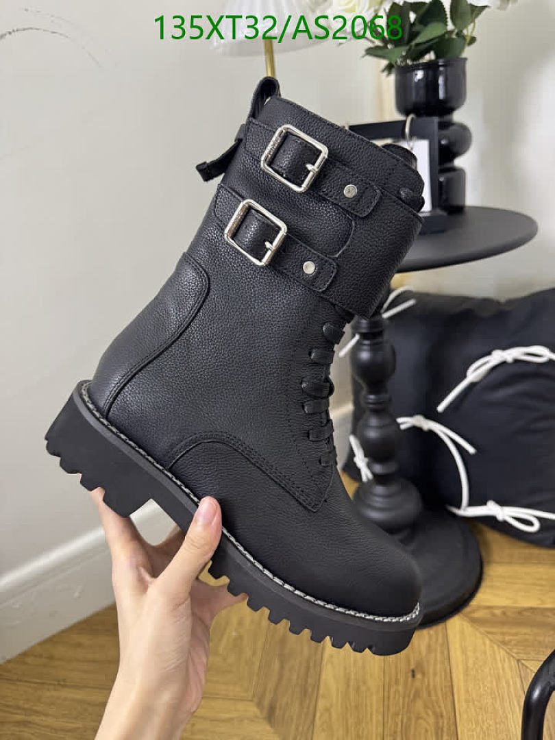 Fendi-Women Shoes Code: AS2068 $: 135USD