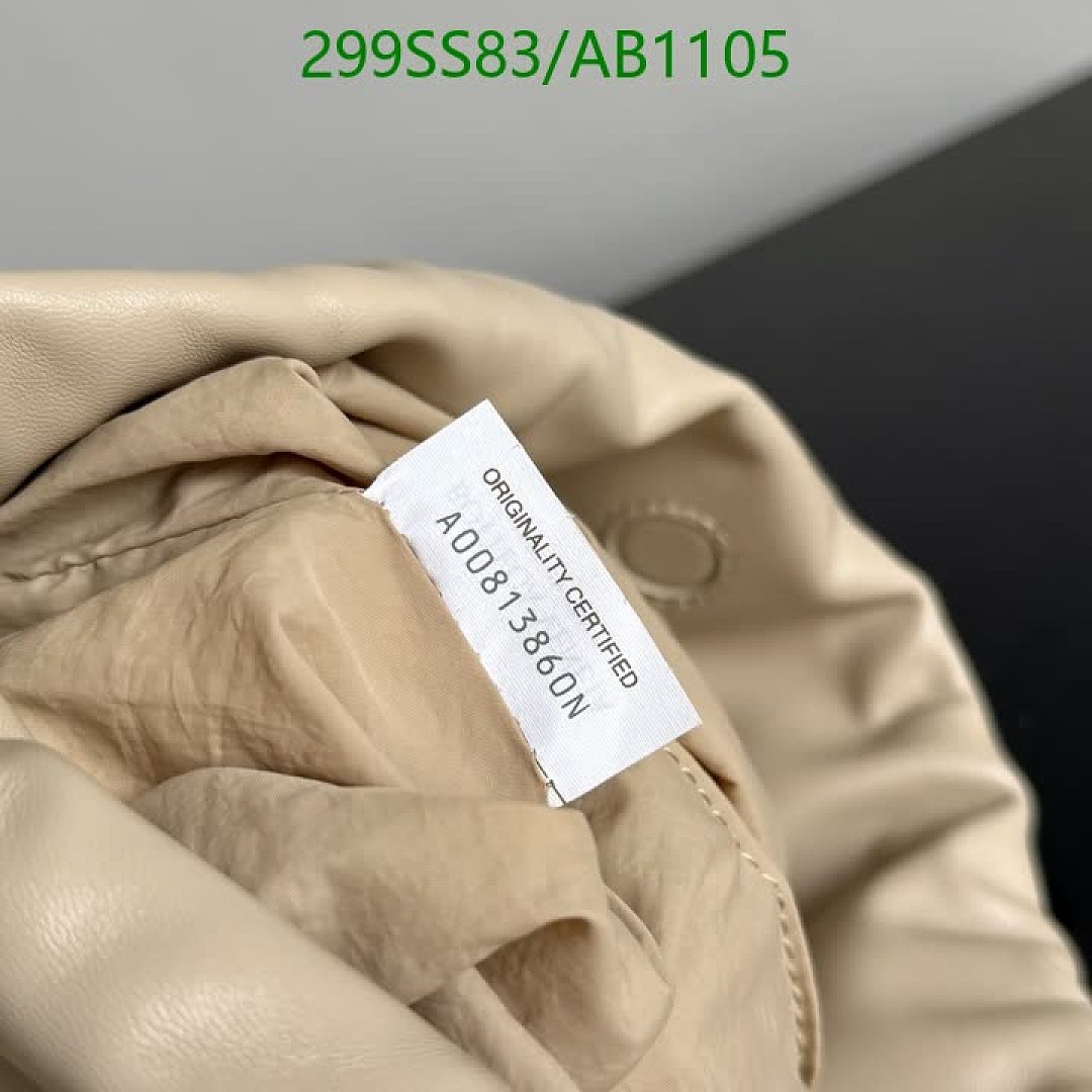 BV-BagsMirror Quality Code: AB1105 $: 299USD