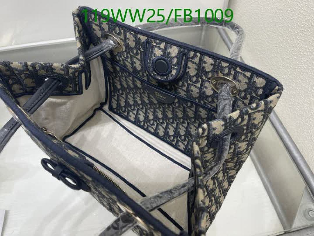 Dior-Bags4A Quality Code: FB1009 $: 119USD