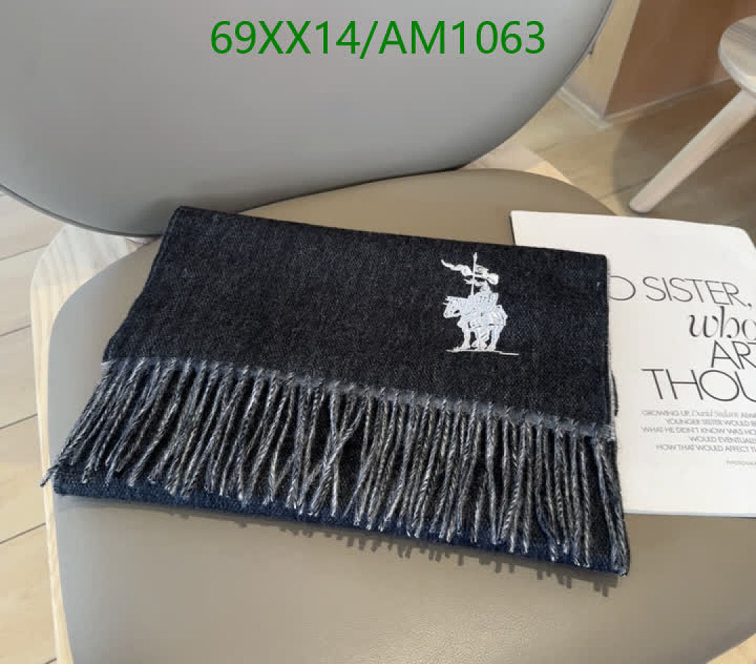 Burberry-Scarves Code: AM1063 $: 69USD