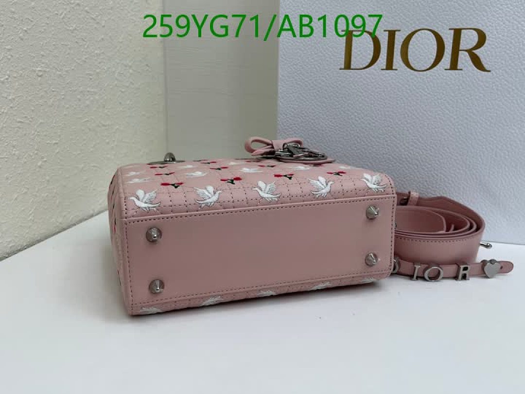 Dior-BagsMirror Quality Code: AB1097 $: 259USD