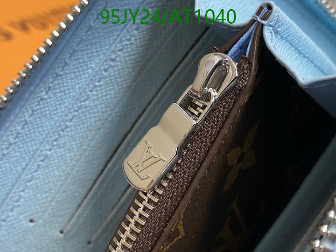 LV-WalletsMirror Quality Code: AT1040 $: 95USD