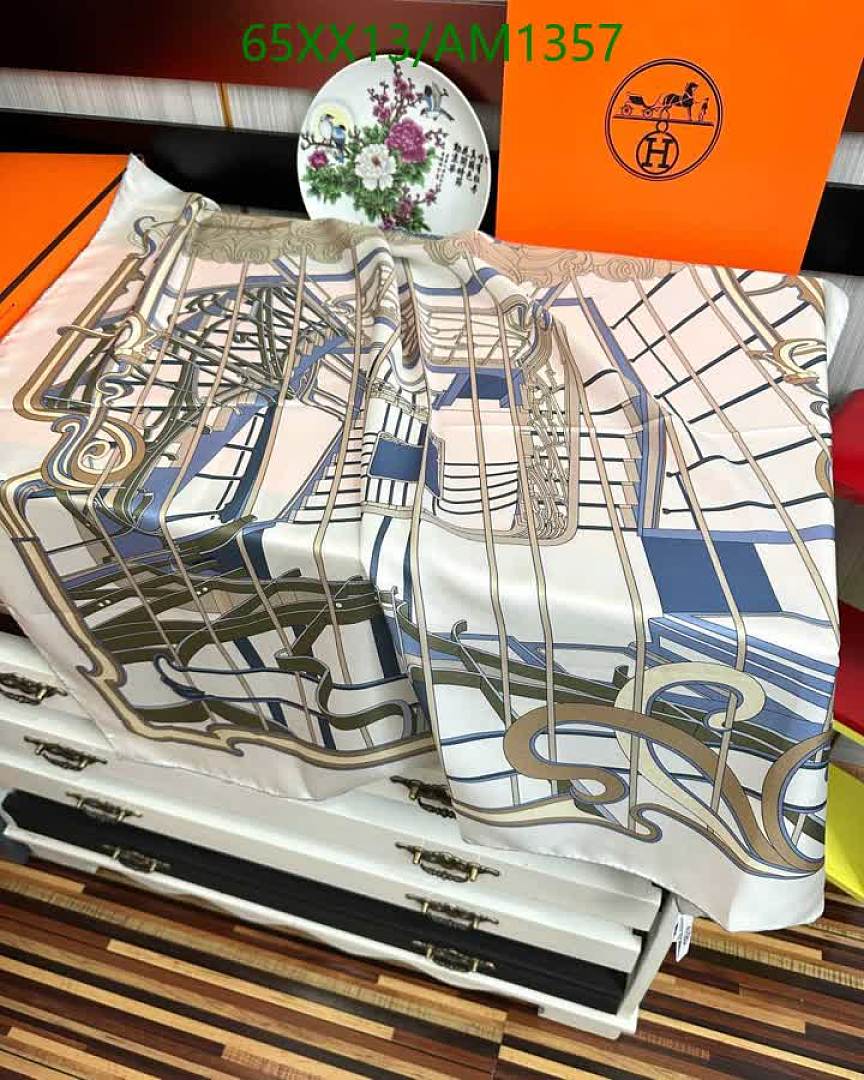 Hermes-Scarves Code: AM1357 $: 65USD