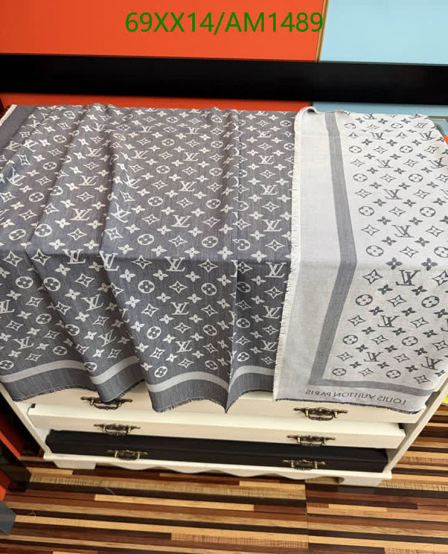 LV-Scarves Code: AM1489 $: 69USD