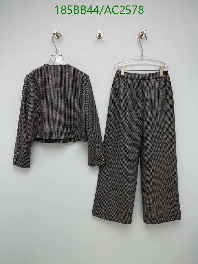 Chanel-Clothing Code: AC2578 $: 185USD