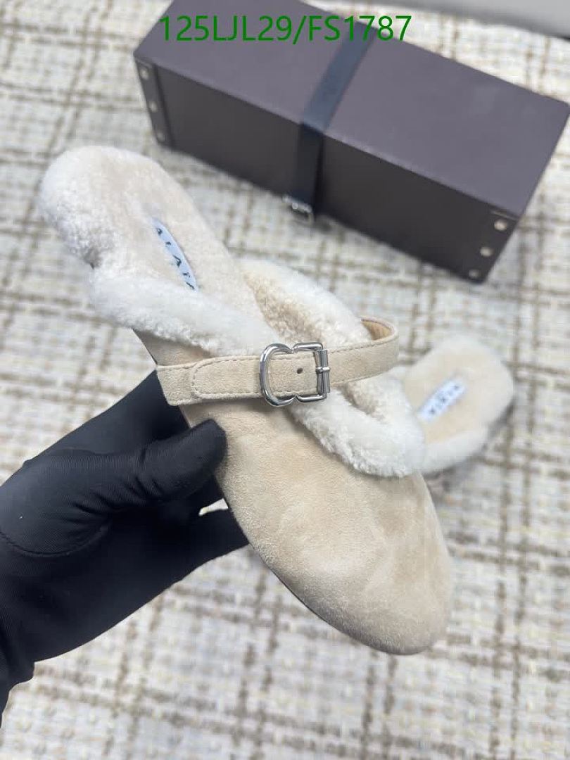 Alaia-Women Shoes Code: FS1787 $: 125USD