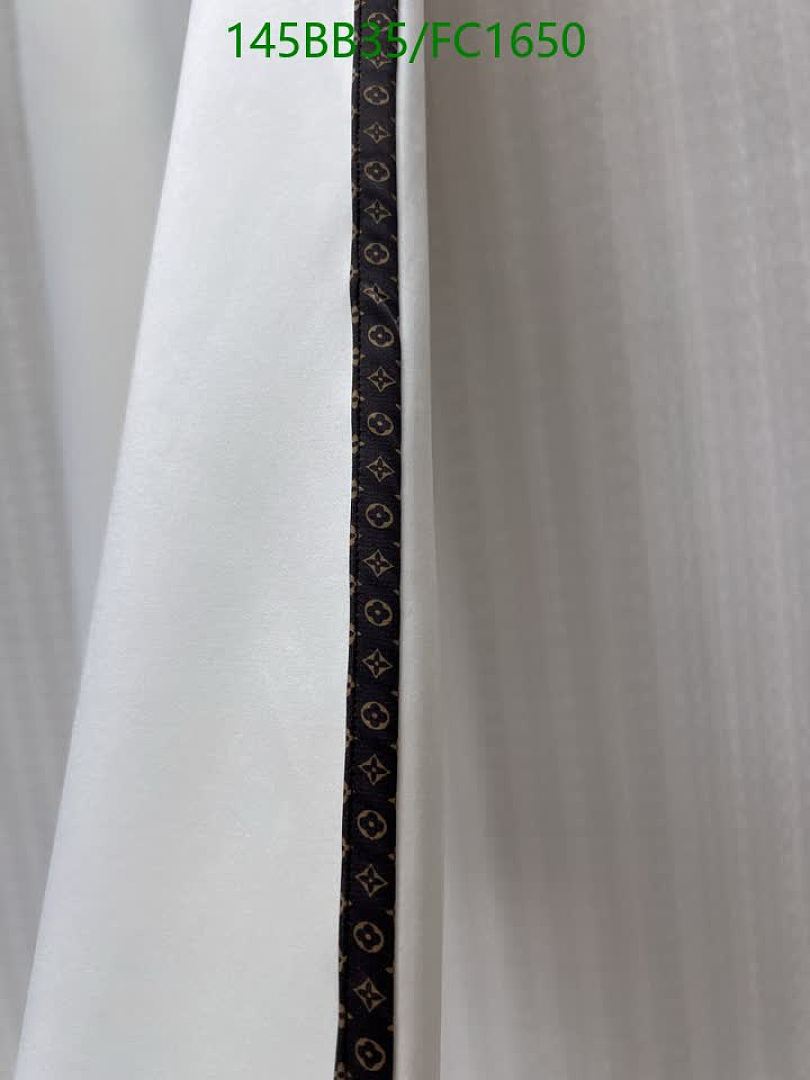 LV-Clothing Code: FC1650 $: 145USD