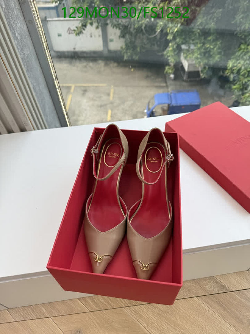 Valentino-Women Shoes Code: FS1252 $: 129USD