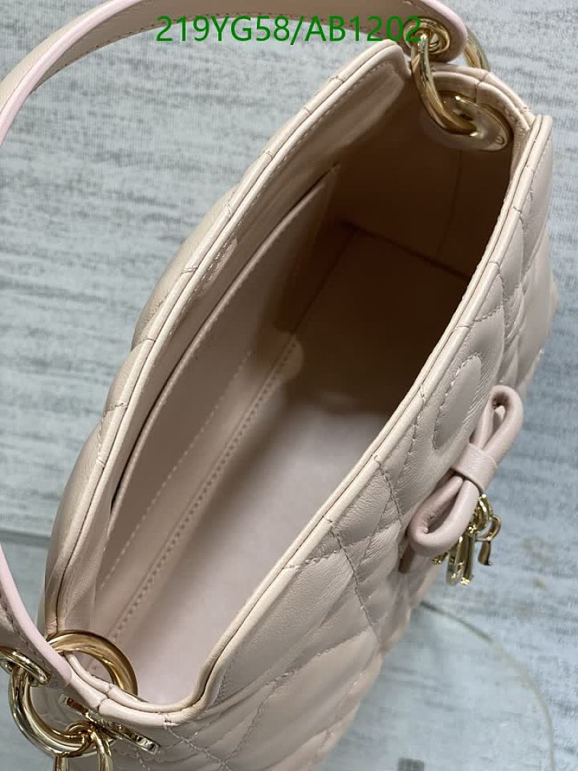 Dior-BagsMirror Quality Code: AB1202 $: 219USD