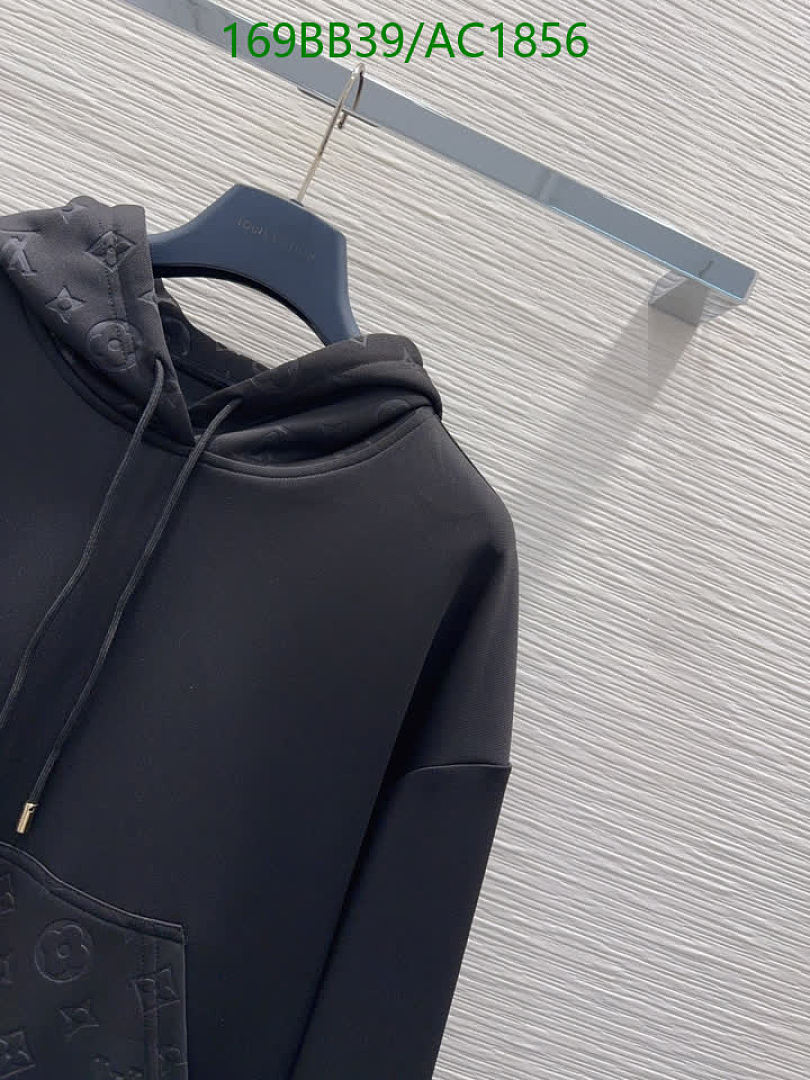 LV-Clothing Code: AC1856 $: 169USD