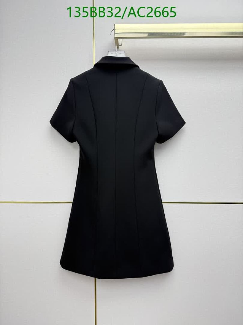 Gucci-Clothing Code: AC2665 $: 135USD