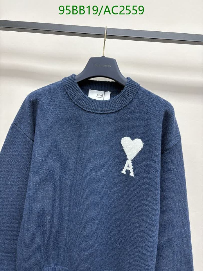 AMI-Clothing Code: AC2559 $: 95USD