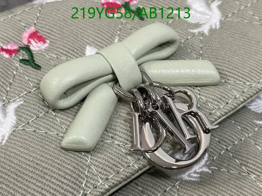 Dior-BagsMirror Quality Code: AB1213 $: 219USD