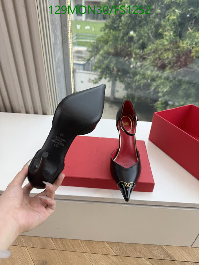 Valentino-Women Shoes Code: FS1252 $: 129USD
