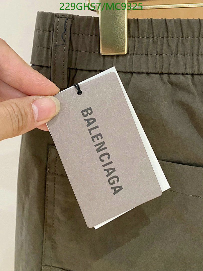 Balenciaga-Clothing Code: MC9325 $: 229USD