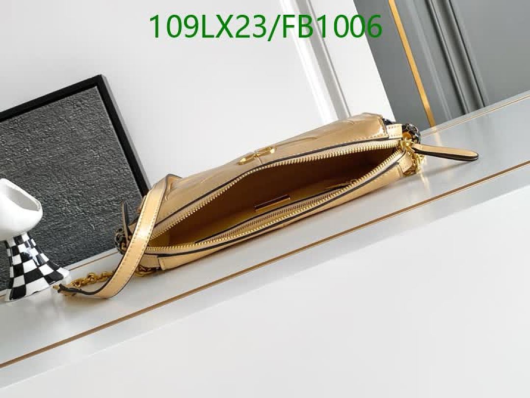 Valentino-Bags4A Quality Code: FB1006 $: 109USD