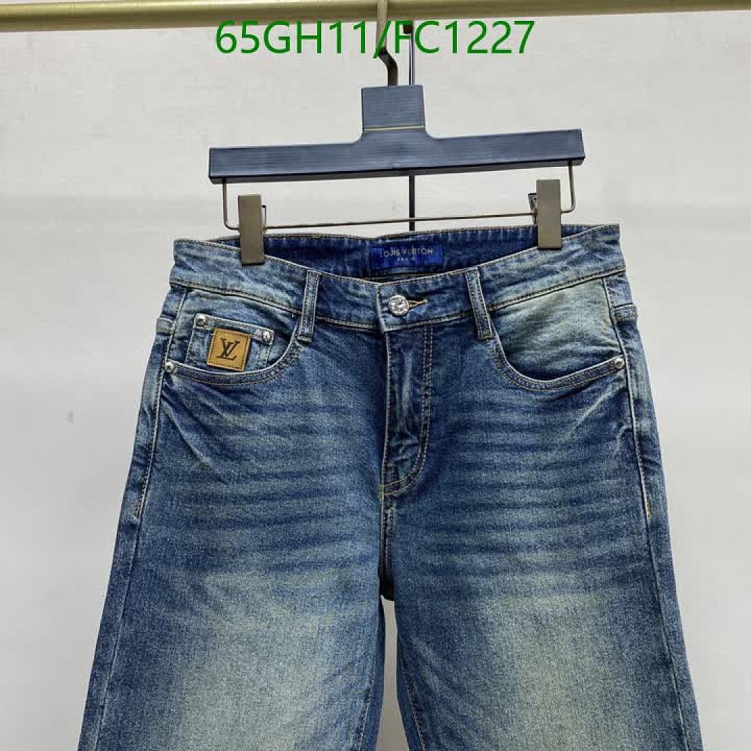 LV-Clothing Code: FC1227 $: 65USD