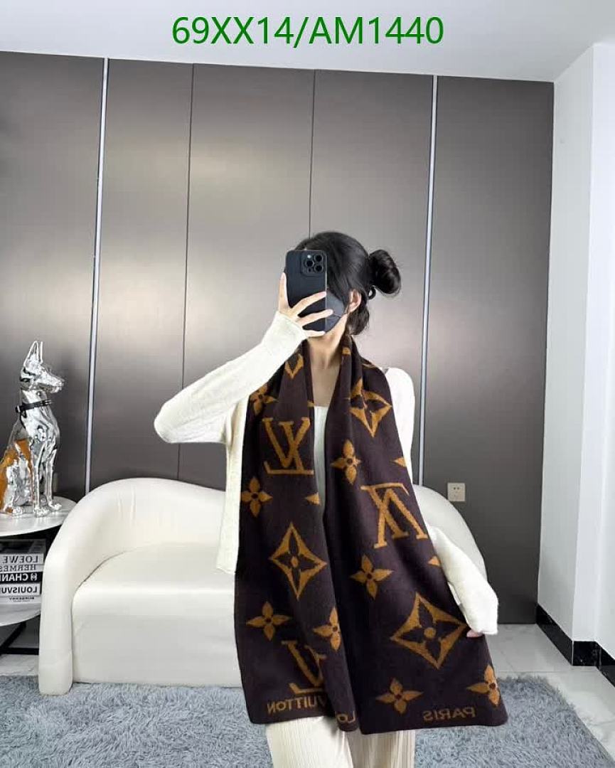 LV-Scarves Code: AM1440 $: 69USD