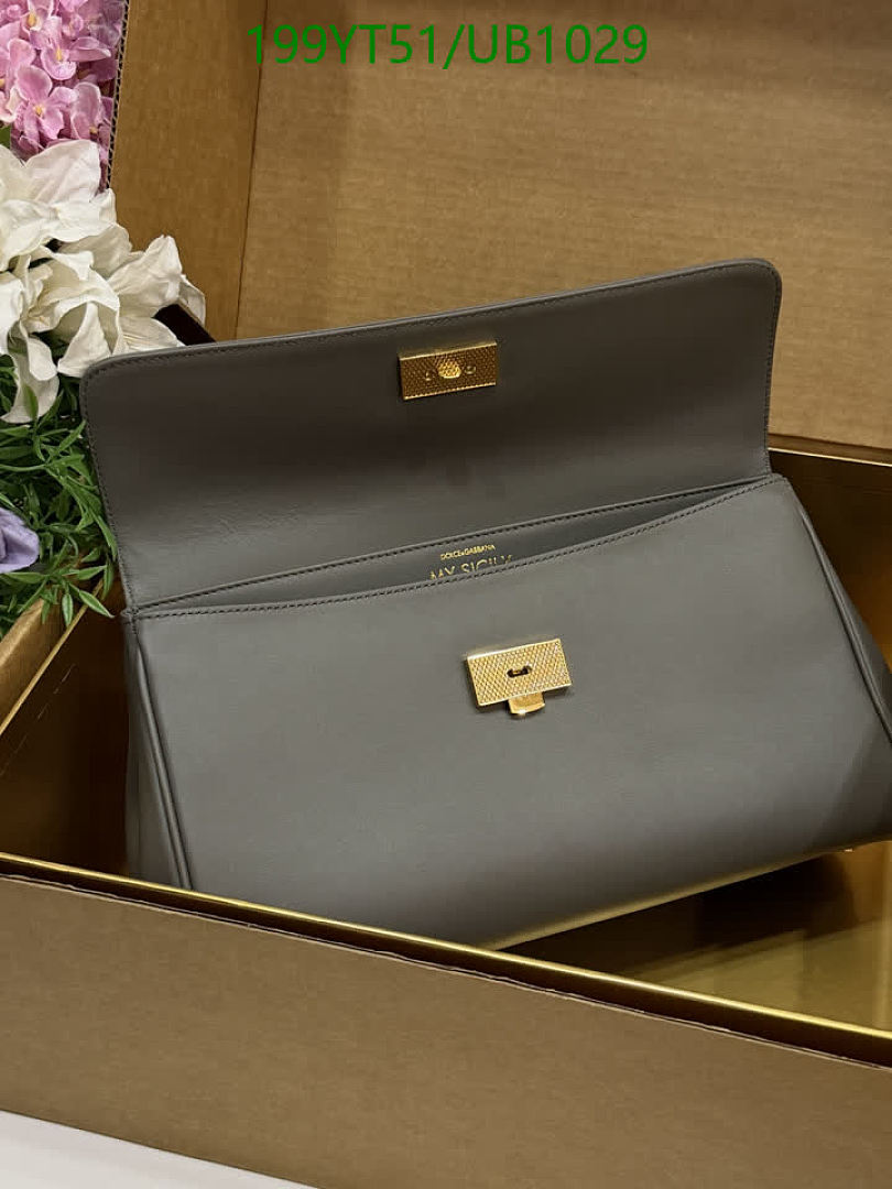 D&G-BagsMirror Quality Code: UB1029 $: 199USD