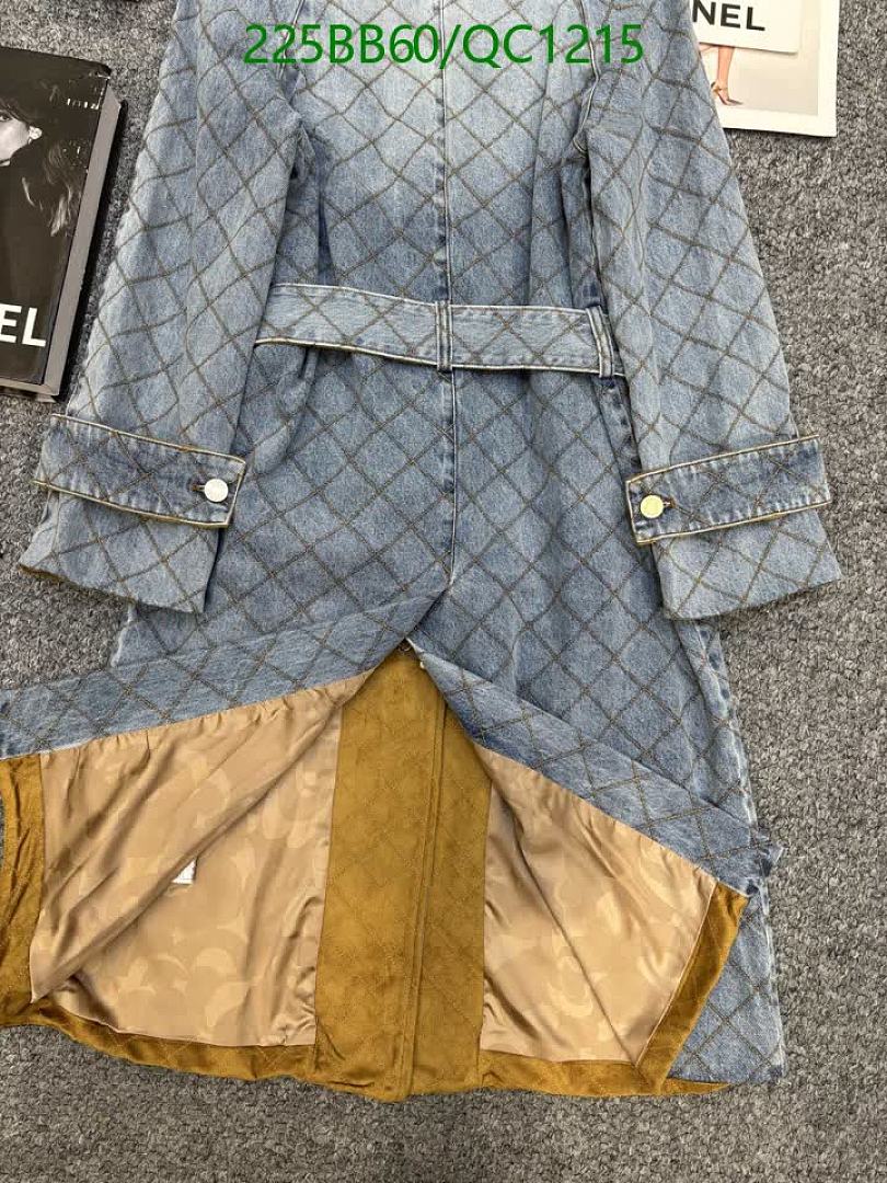 Chanel-Clothing Code: QC1215 $: 225USD
