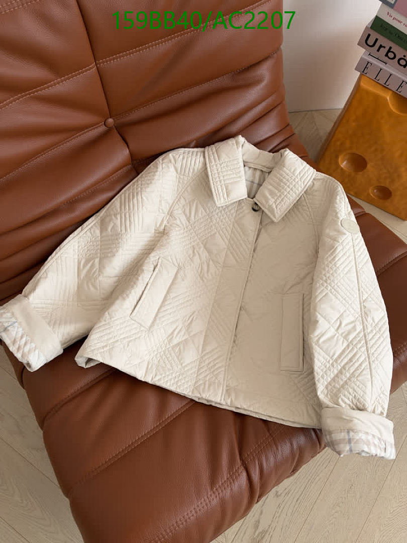Burberry-Clothing Code: AC2207 $: 159USD