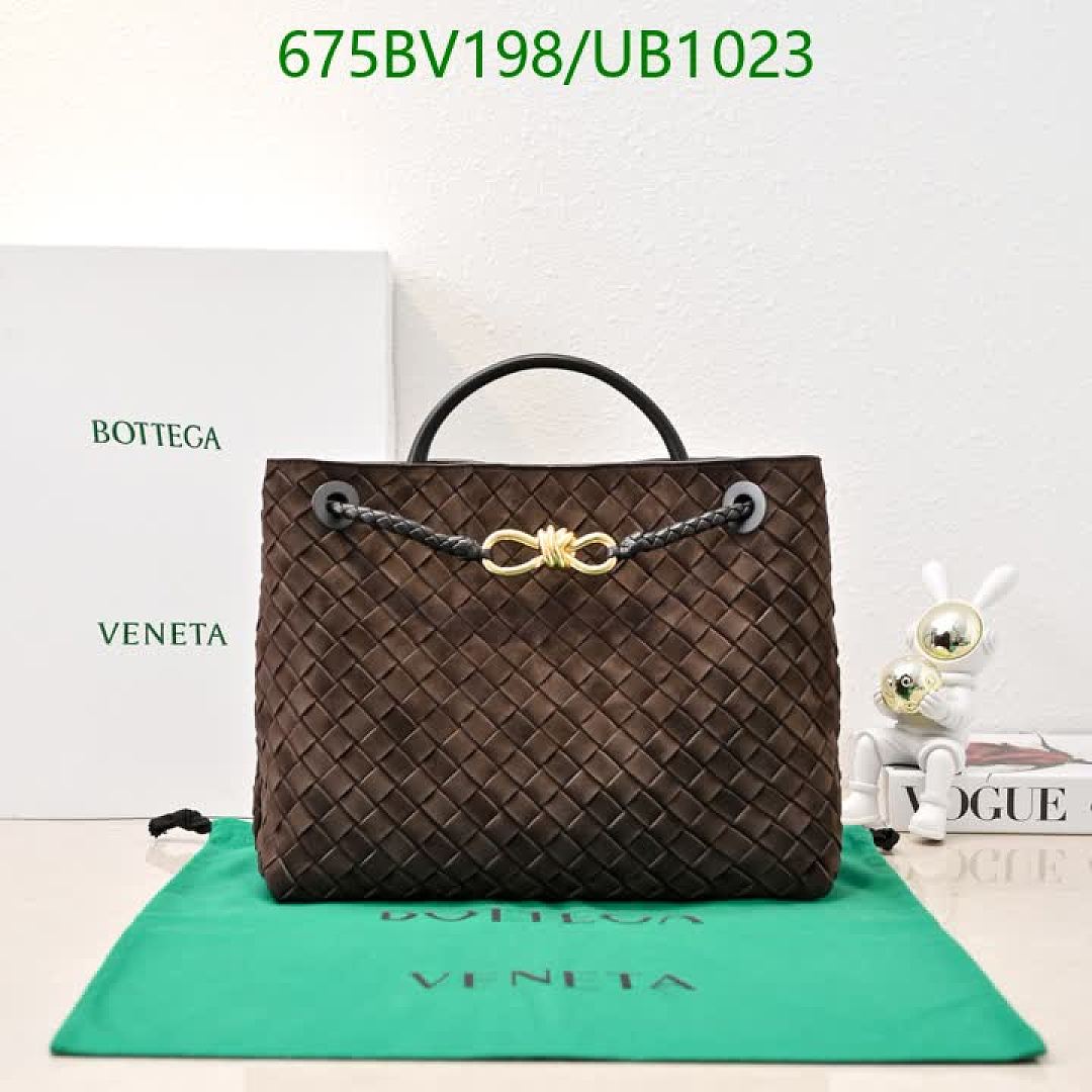 BV-BagsMirror Quality Code: UB1023 $: 675USD