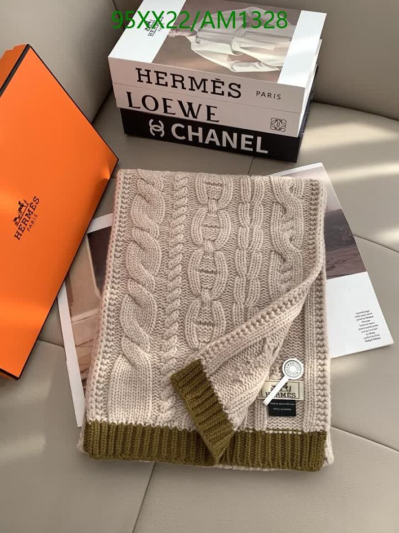 Hermes-Scarves Code: AM1328 $: 95USD