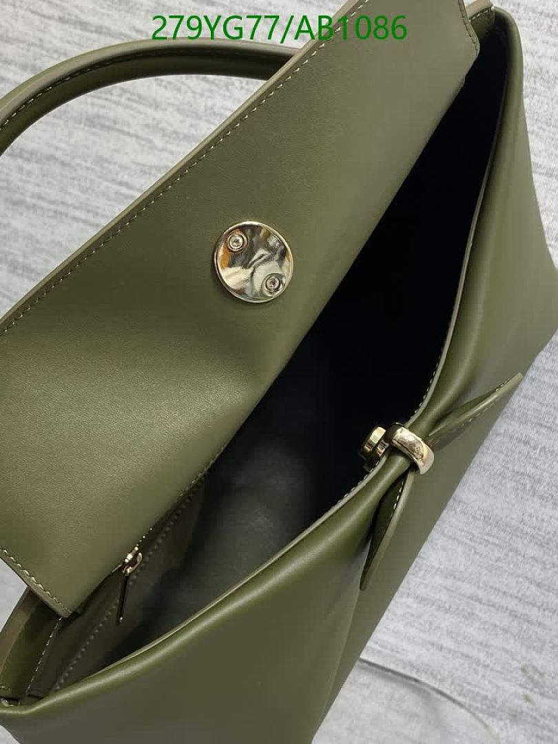 Dior-BagsMirror Quality Code: AB1086 $: 279USD