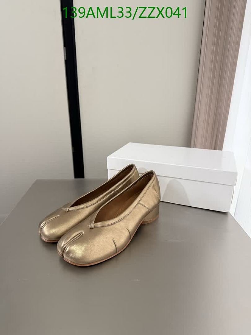 MM6-Women Shoes Code: ZZX041 $: 139USD