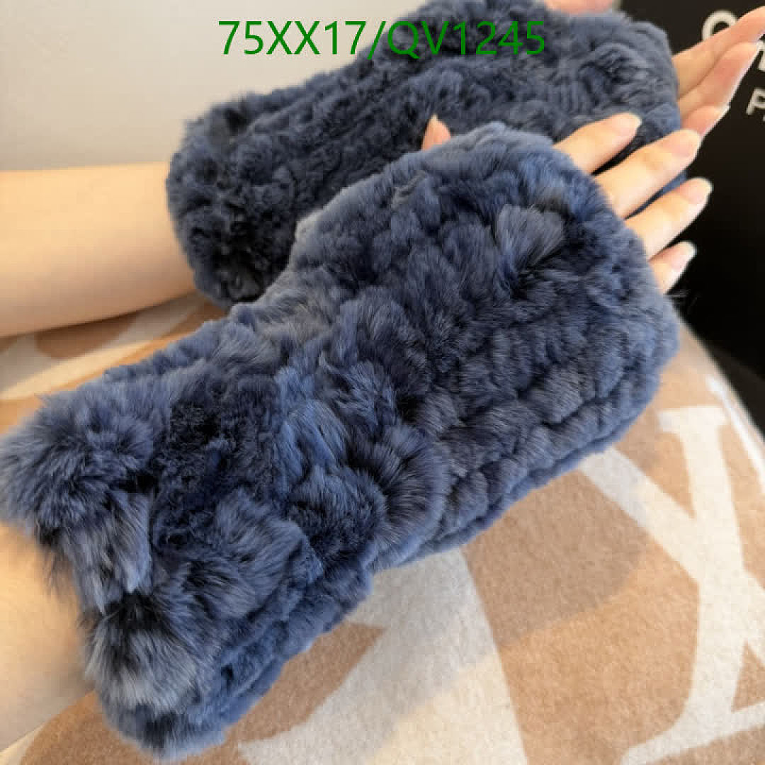 Chanel-Gloves Code: QV1245 $: 75USD