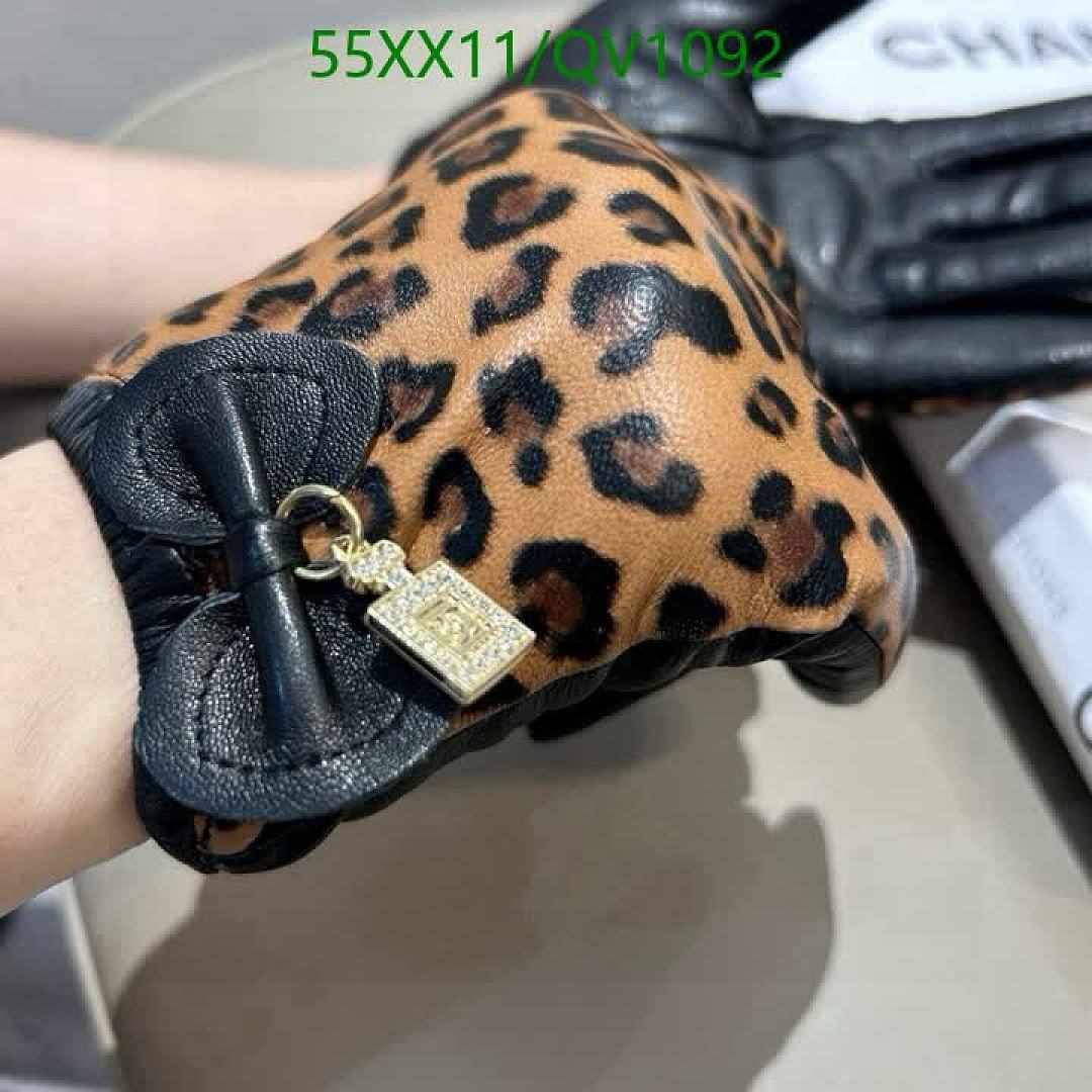 Chanel-Gloves Code: QV1092 $: 55USD
