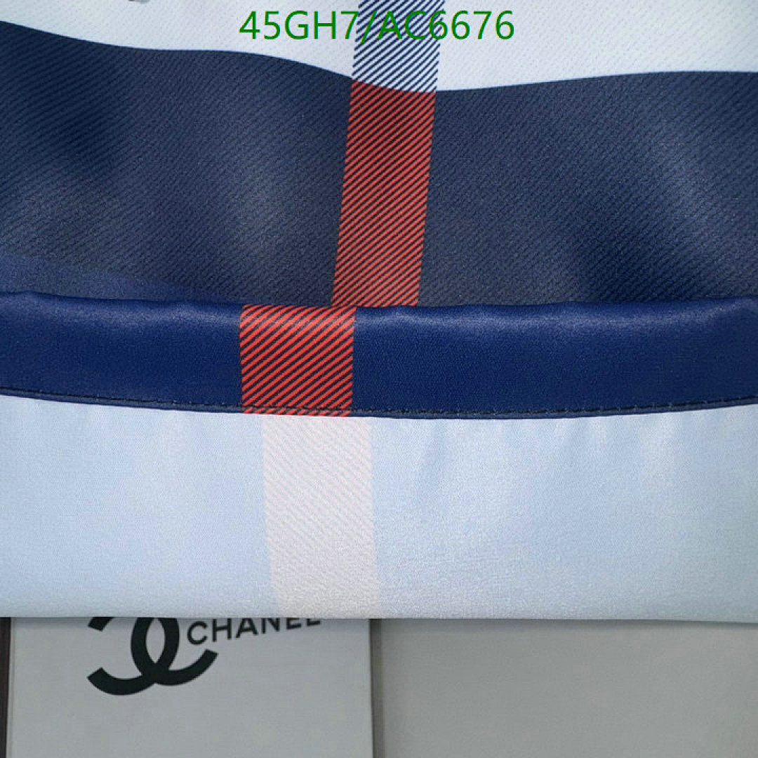 Burberry-Clothing Code: AC6676 $: 45USD