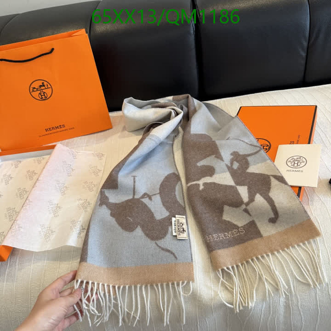 Hermes-Scarves Code: QM1186 $: 65USD