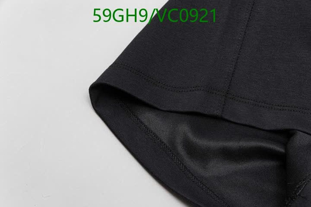 Alo-Clothing Code: VC0921 $: 59USD