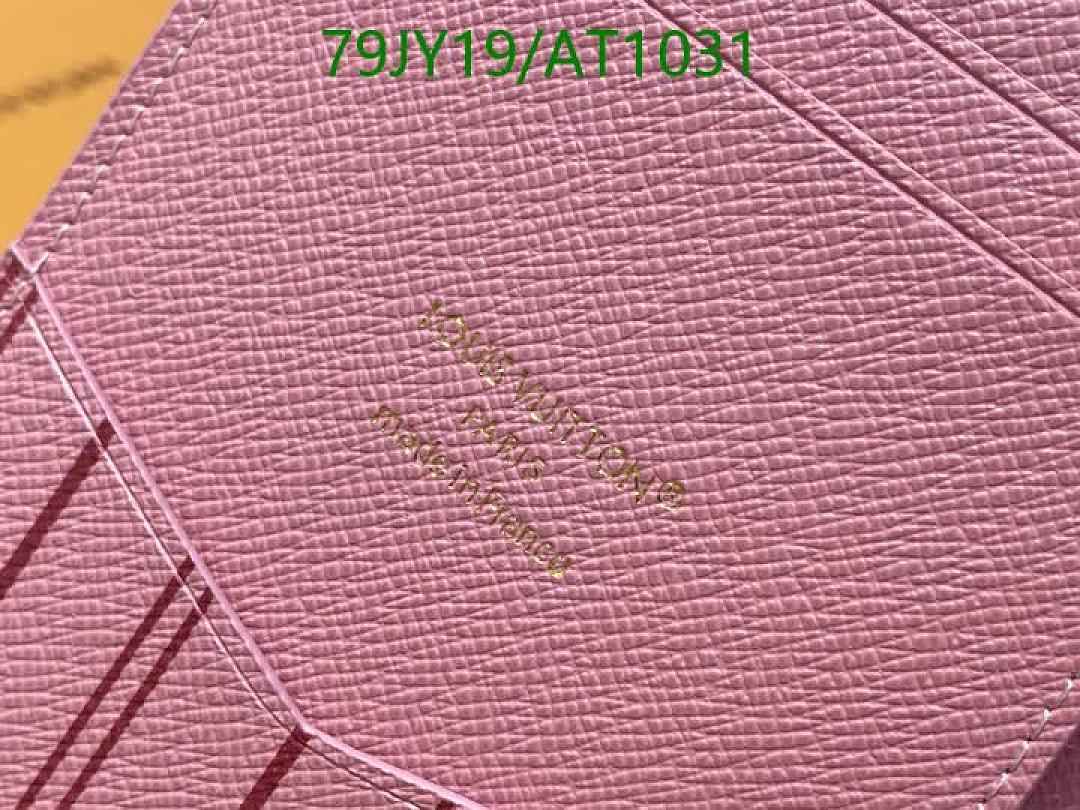 LV-WalletsMirror Quality Code: AT1031 $: 79USD
