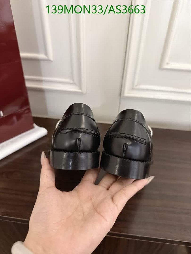 Gucci-Women Shoes Code: AS3663 $: 139USD